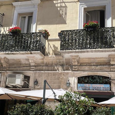 Hotel Palazzo Le Travi Bari Esterno foto